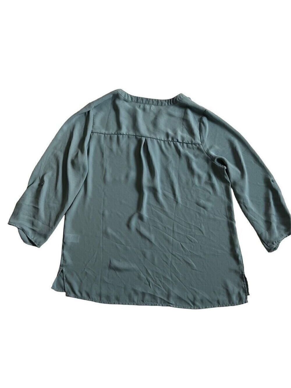 Maurices Blouse size Large - Picture 3 of 4